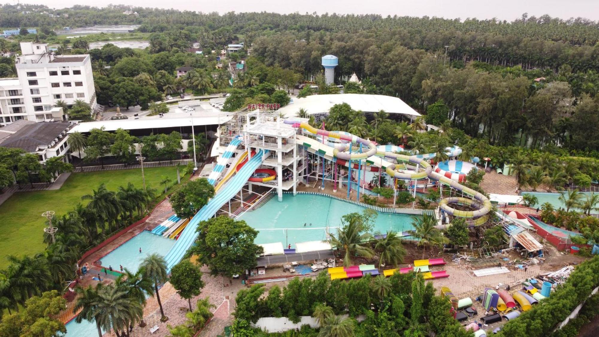 Hotel Ambica Daman Exterior foto